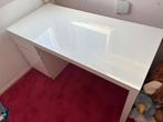 Wit bureau van ikea