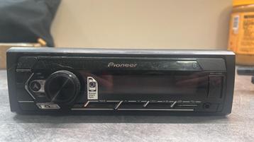 Pioneer Radio beschikbaar voor biedingen