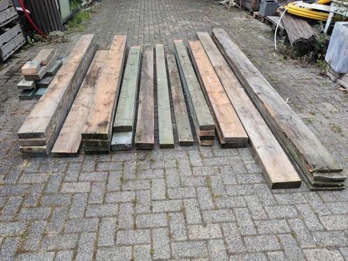 Partij balken en planken, Tuin en Terras, Palen, Balken en Planken, Gebruikt, Balken, 250 cm of meer, Ophalen of Verzenden