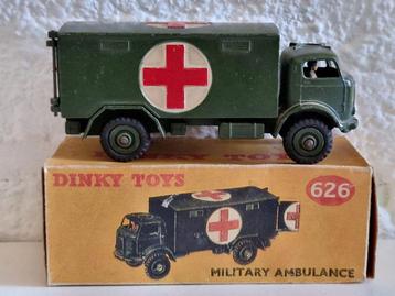 	 DINKY TOYS 626 Ford Military Ambulance beschikbaar voor biedingen