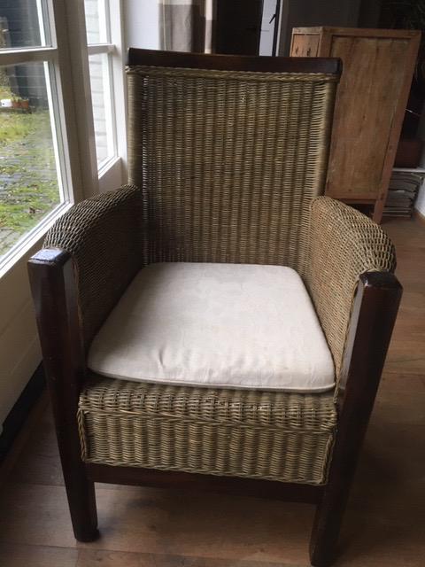 Rotan fauteuil stoel izgs, Huis en Inrichting, Fauteuils, Gebruikt, Hout, Riet of Rotan, 50 tot 75 cm, Minder dan 75 cm, Ophalen of Verzenden