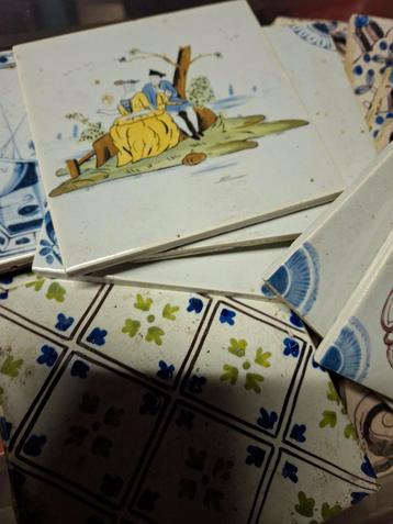 Antieke Tegels - 65 Stuks Diverse Motieven beschikbaar voor biedingen