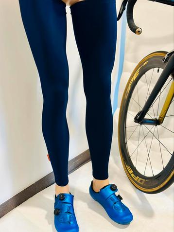 Wielrenkleding beenstukken team NL maat L Fila beschikbaar voor biedingen
