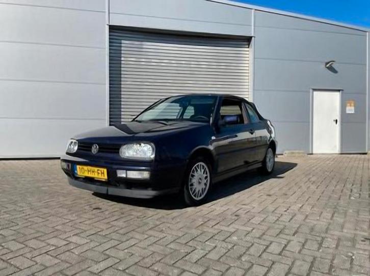 Volkswagen Golf 1.8 Cabriolet 66KW E2 1995 Blauw, Auto's, Volkswagen, Particulier, Golf, Bluetooth, Elektrische ramen, Lichtmetalen velgen