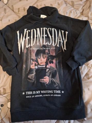 Wednesday trui maat 6-7 jaar beschikbaar voor biedingen