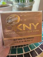 DKNY donna karan New York eau de parfum 50ml, Sieraden, Tassen en Uiterlijk, Uiterlijk | Parfum, Ophalen of Verzenden, Zo goed als nieuw