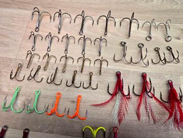 Partij NIEUWE Dreggen 63 stuks / Dregbeschermers / TackleBox beschikbaar voor biedingen