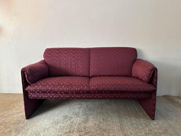 Vintage Leolux Bora Bora 2-zits bank - aubergine, Antiek en Kunst, Antiek | Meubels | Stoelen en Banken, Ophalen