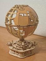 Houten Model Bouwpakket globe en auto, Auto, 1:32 tot 1:50, Zo goed als nieuw, Ophalen