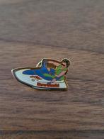 V 257 Kawasaki Jetski Pin, Verzamelen, Speldjes, Pins en Buttons, Ophalen of Verzenden, Zo goed als nieuw