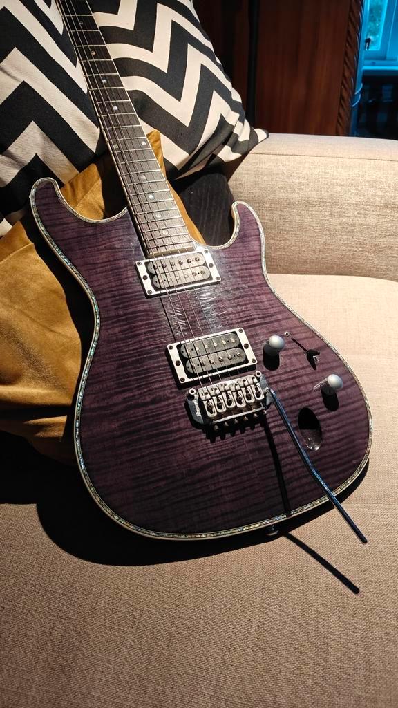 Ibanez SAS32FM, Muziek en Instrumenten, Snaarinstrumenten | Gitaren | Elektrisch, Gebruikt, Solid body, Ibanez, Ophalen