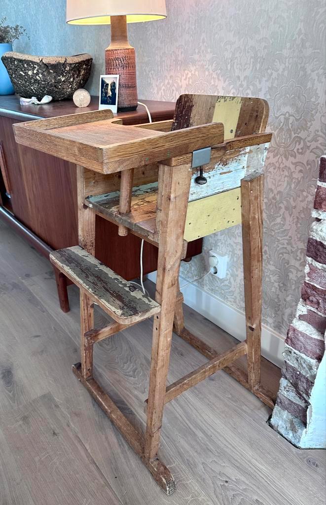 Piet Hein Eek Kinderstoel - Dutch Design, Kinderen en Baby's, Kinderstoelen, Gebruikt, Meegroeistoel, Afneembaar eetblad, Ophalen