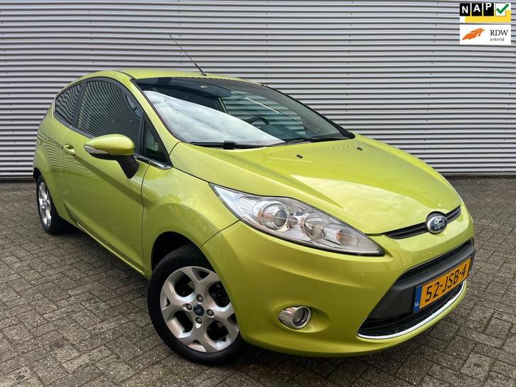 Ford Fiesta 1.6 Titanium|Airco|Parrot|Trekhaak|, Auto's, Ford, Bedrijf, Te koop, Fiësta, ABS, Airbags, Airconditioning, Boordcomputer