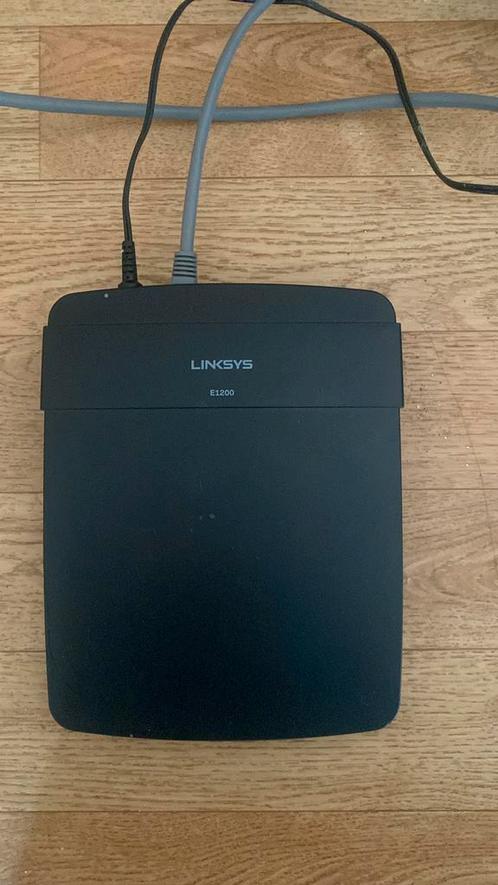 Linksys router, Computers en Software, Routers en Modems, Gebruikt, Ophalen of Verzenden