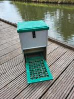 Kippen voersilo. (Trapbak), Dieren en Toebehoren, Pluimvee | Toebehoren, Ophalen, Zo goed als nieuw, Drinken en Voederen