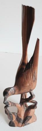 Hand gestoken coromandel houten vogel met 2 jonge, Antiek en Kunst, Kunst | Beelden en Houtsnijwerken, Ophalen of Verzenden