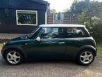 Mini 1.6 16V Cooper 2003 Groen, Auto's, Mini, Voorwielaandrijving, 15 km/l, 4 cilinders, 4 stoelen