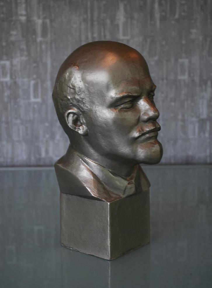 Lenin Beeld Puntgaaf met stempelsticker, Antiek en Kunst, Curiosa en Brocante, Ophalen of Verzenden