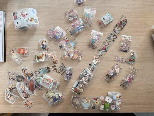 Scrap: pakket 28 meerdere foto’s, Hobby en Vrije tijd, Scrapbooking, Zo goed als nieuw, Versiering of Embellishment, Overige merken