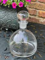 OUDE DECANTEERKARAF MET PONTIL, Verzenden