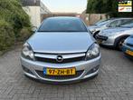 Opel Astra GTC 1.6 Cosmo, Voorwielaandrijving, 15 km/l, Gebruikt, 4 cilinders