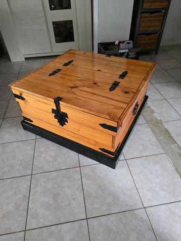 Houten Opbergkist / Salontafel beschikbaar voor biedingen
