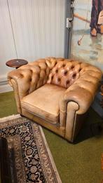 Schapenlederen Chesterfield fauteuil, Antiek en Kunst, Antiek | Meubels | Stoelen en Banken, Ophalen of Verzenden