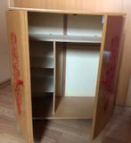 HABA Poppenbed & Kledingkastje - Set, Ophalen of Verzenden, Gebruikt, Meubelstuk of Keukentje