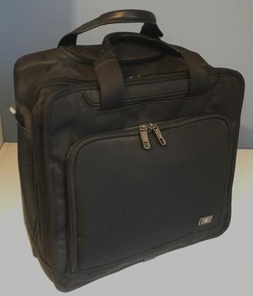 Travel trolley bag van Victorinox beschikbaar voor biedingen