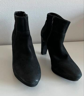 Nelson Enkellaarsjes Nubuck Leer - Maat ... beschikbaar voor biedingen