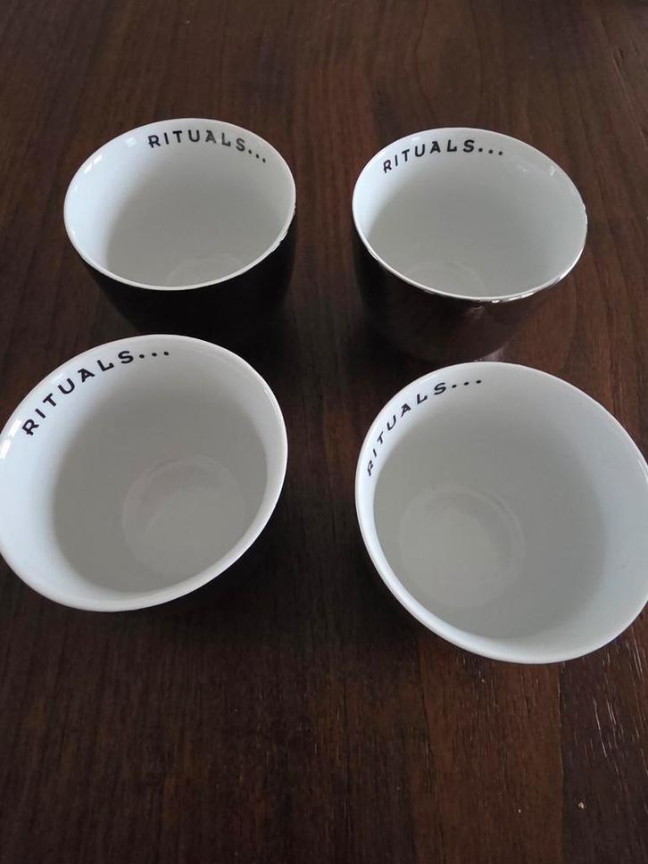 Rituals Kommen Set - 4 stuks, Huis en Inrichting, Keuken | Servies, Zo goed als nieuw, Kom(men), Overige stijlen, Keramiek, Ophalen of Verzenden