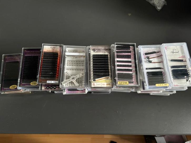 Wimper Extensions Set - Diverse Spullen, Sieraden, Tassen en Uiterlijk, Uiterlijk | Cosmetica en Make-up, Gebruikt, Make-up, Ogen