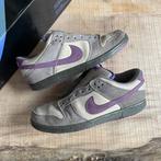 Oude Nike sb dunk low Purple Pigeon 2006 maat 42, Nike SB, Overige kleuren, Verzenden, Sneakers of Gympen