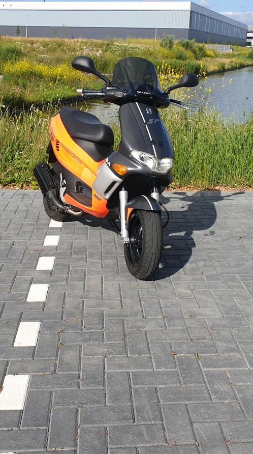 Gilera runner 180cc, Fietsen en Brommers, Scooters | Aprilia, Zo goed als nieuw, Overige modellen, Ophalen of Verzenden