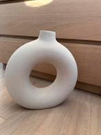 H&M donut vaas keramiek, Huis en Inrichting, Woonaccessoires | Vazen, Overige kleuren, Aardewerk of Porselein, Ophalen of Verzenden