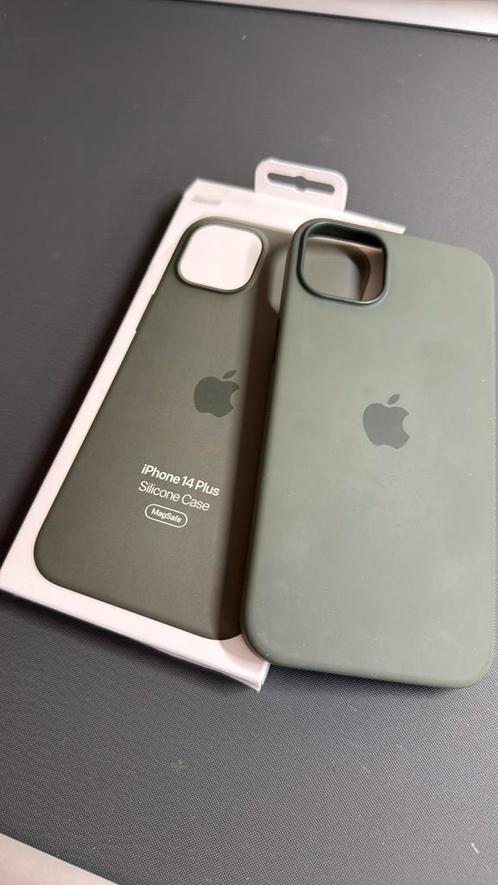 Apple iPhone 14 Plus Silicone Case Olive, Telecommunicatie, Mobiele telefoons | Hoesjes en Frontjes | Apple iPhone, Nieuw, Hoesje of Tasje