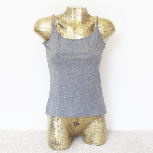 McGregor Hemdje (M) - 26 € 15,-, Kleding | Dames, Tops, Zo goed als nieuw, Maat 38/40 (M), Grijs, Zonder mouw, Ophalen of Verzenden