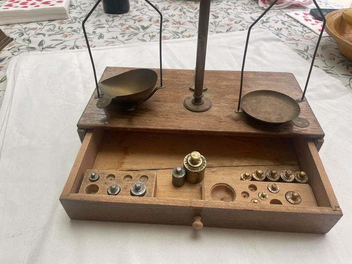 Antieke Apothekersweegschaal met Gewichten, Antiek en Kunst, Antiek | Gereedschap en Instrumenten, Ophalen of Verzenden