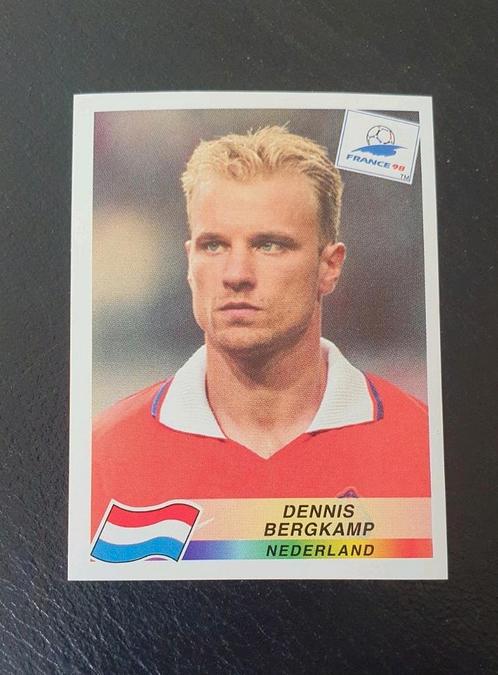 Dennis Bergkamp Panini sticker WK 1998, Verzamelen, Sportartikelen en Voetbal, Zo goed als nieuw, Poster, Plaatje of Sticker, Buitenlandse clubs