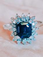 Entourage ring met saffier en diamanten, jaren 1940, Ophalen, 19 tot 20, Zo goed als nieuw, Met edelsteen