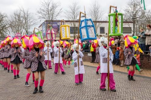 Carnavalskleding techneuten / gekleurde jurkjes, Kinderen en Baby's, Carnavalskleding en Verkleedspullen, Gebruikt, Jongen of Meisje