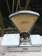 antieke Chrome Antwerpse Astrid weegschaal, Witgoed en Apparatuur, Weegschalen, Ophalen, 500 gram of grover, Minder dan 10 kg