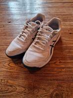 Asics tennisschoenen mt 42, Kleding | Heren, Schoenen, Ophalen of Verzenden, Zo goed als nieuw, Asics, Wit