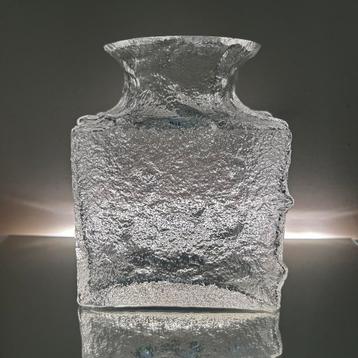 Iittala Crocus vaas beschikbaar voor biedingen