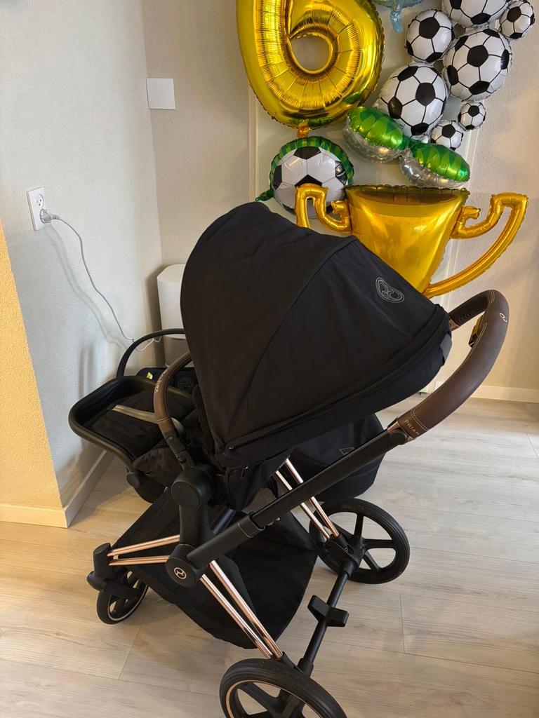 Cybex Priam 4 Compleet - Kinderwagen, Kinderen en Baby's, Kinderwagens en Combinaties, Zo goed als nieuw, Combiwagen, Met autostoeltje
