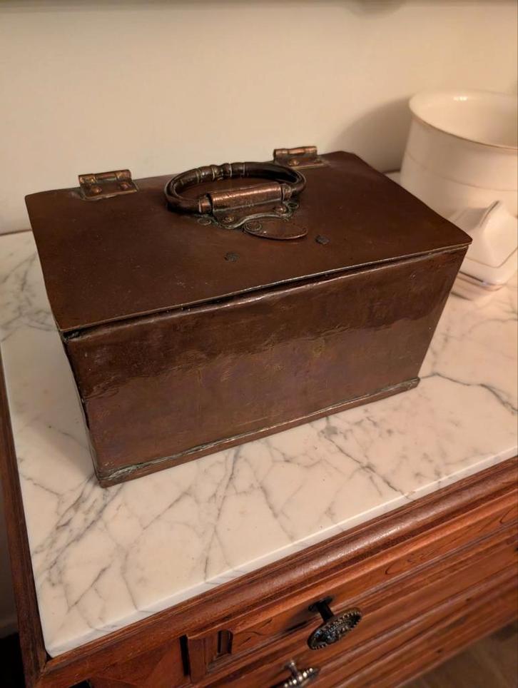 Vintage oud koper kistje / sieradendoos / kluisje, Antiek en Kunst, Antiek | Koper en Brons, Koper, Ophalen