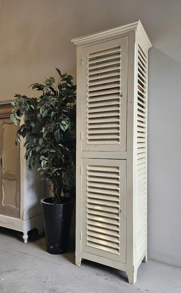 Antieke brocante Franse smalle eendeurskast vintage kast, Antiek en Kunst, Curiosa en Brocante, Ophalen of Verzenden