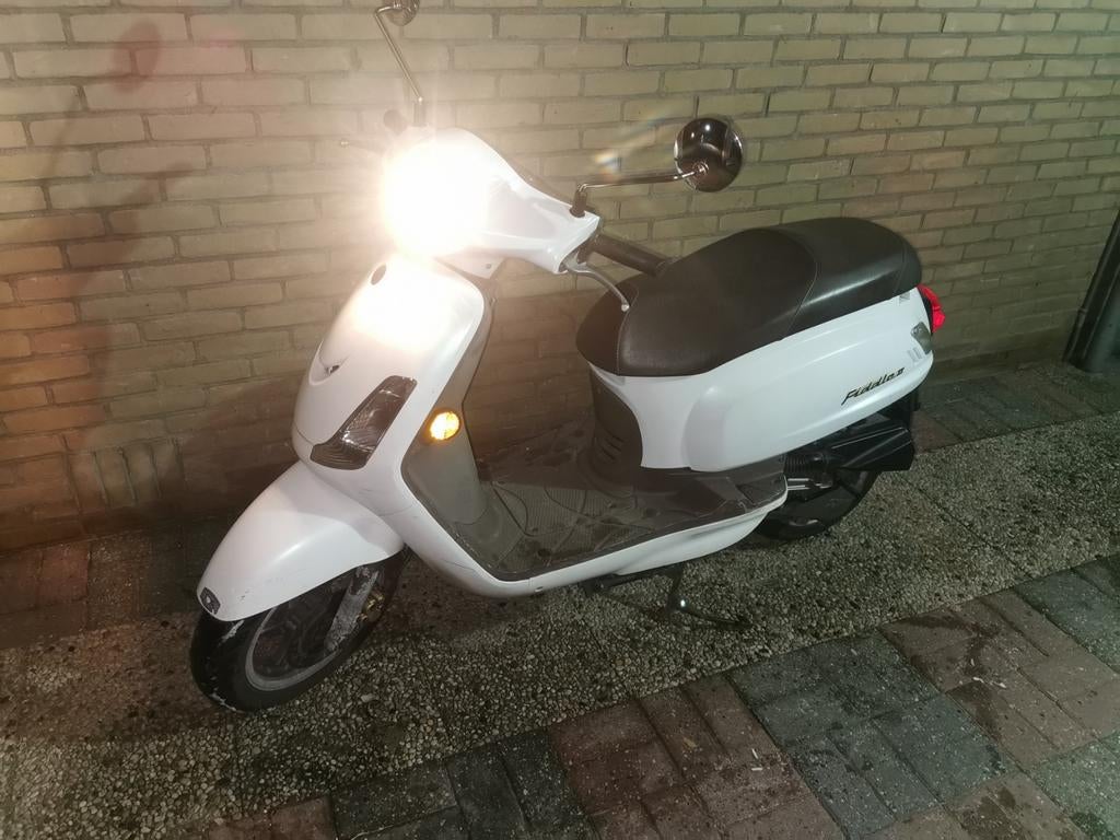 Sym fiddle 2  wit  45km/u  [goed werkend] [zonder kenteken], Ophalen of Verzenden, Gebruikt, Overige typen