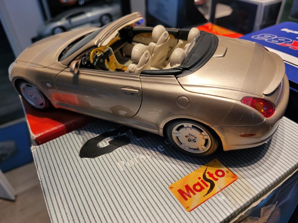 Lexus cabrio