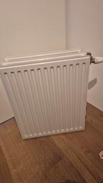 Radiator 70x60 3 platen + thermostaatkraan, 30 tot 80 cm, Radiator, Ophalen of Verzenden, 60 tot 150 cm